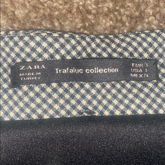 Zara plaid skirt - Picture 3 of 3